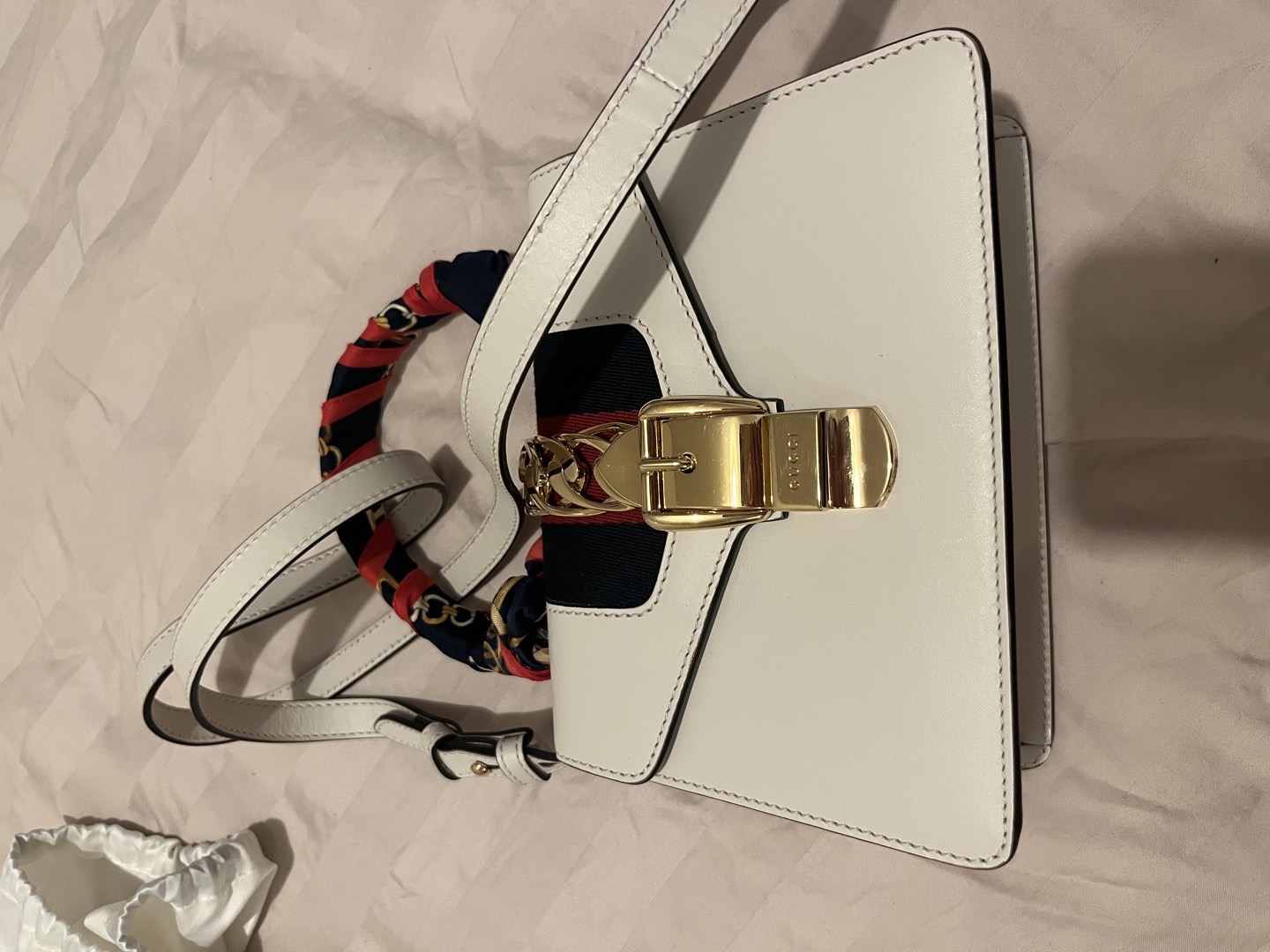 Location Sacs à Main Gucci - Taille One Size | RentWear Connection