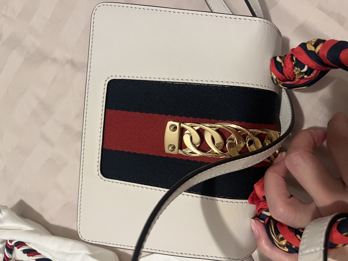 Gucci — Vue 6