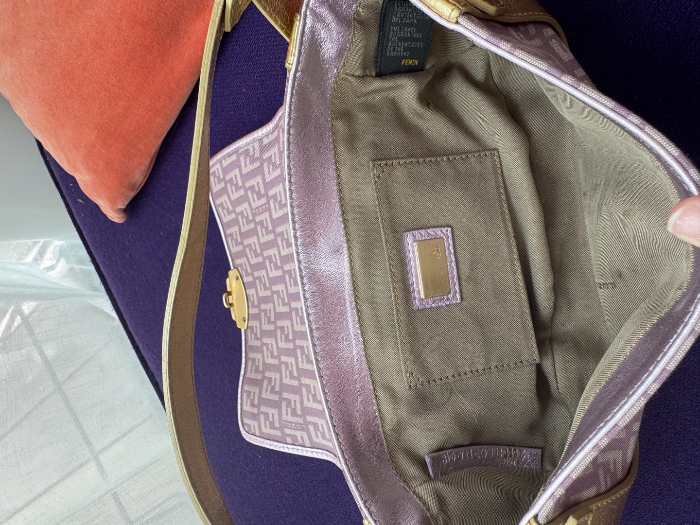 Fendi — Vue 4 Fendi — Vue 4