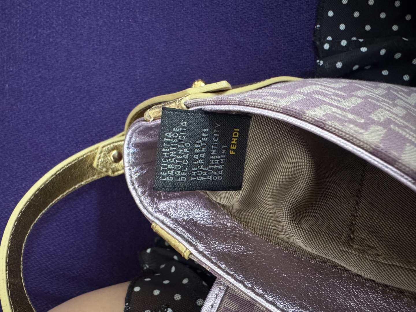 Fendi — Vue 6 Fendi — Vue 6