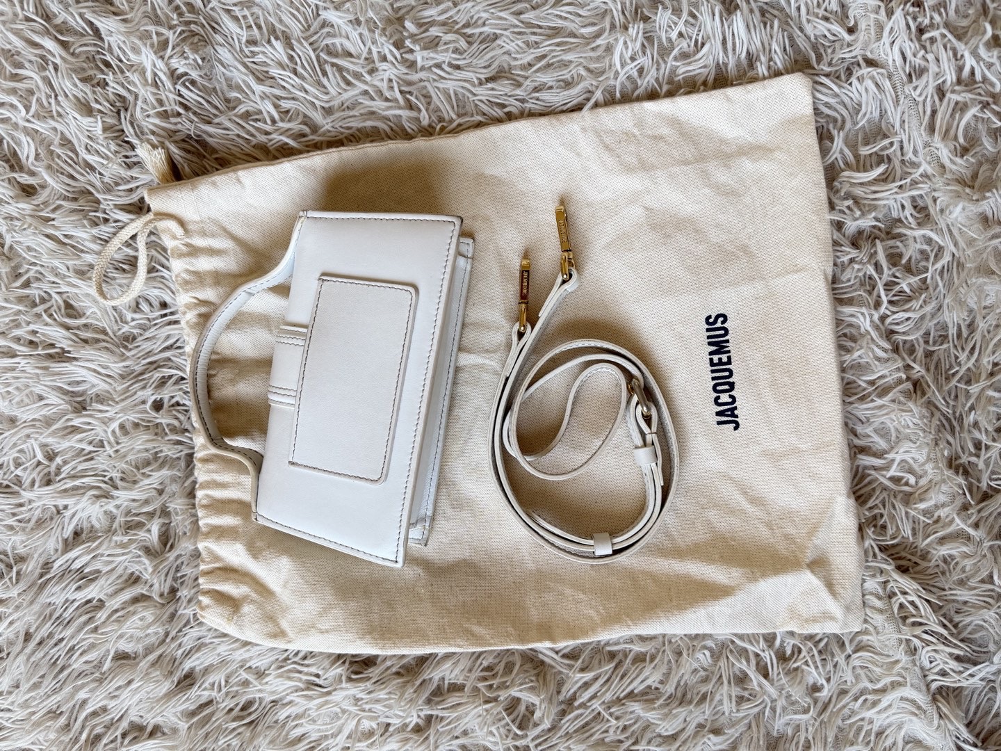 Jacquemus — Vue 6 Jacquemus — Vue 6