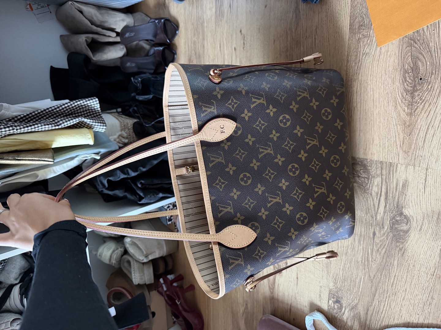 Location Sacs à Main Louis Vuitton - Taille One Size | RentWear Connection