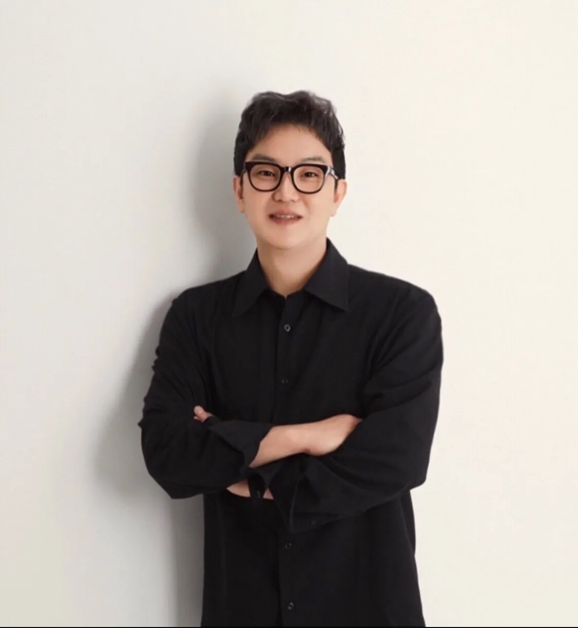이건