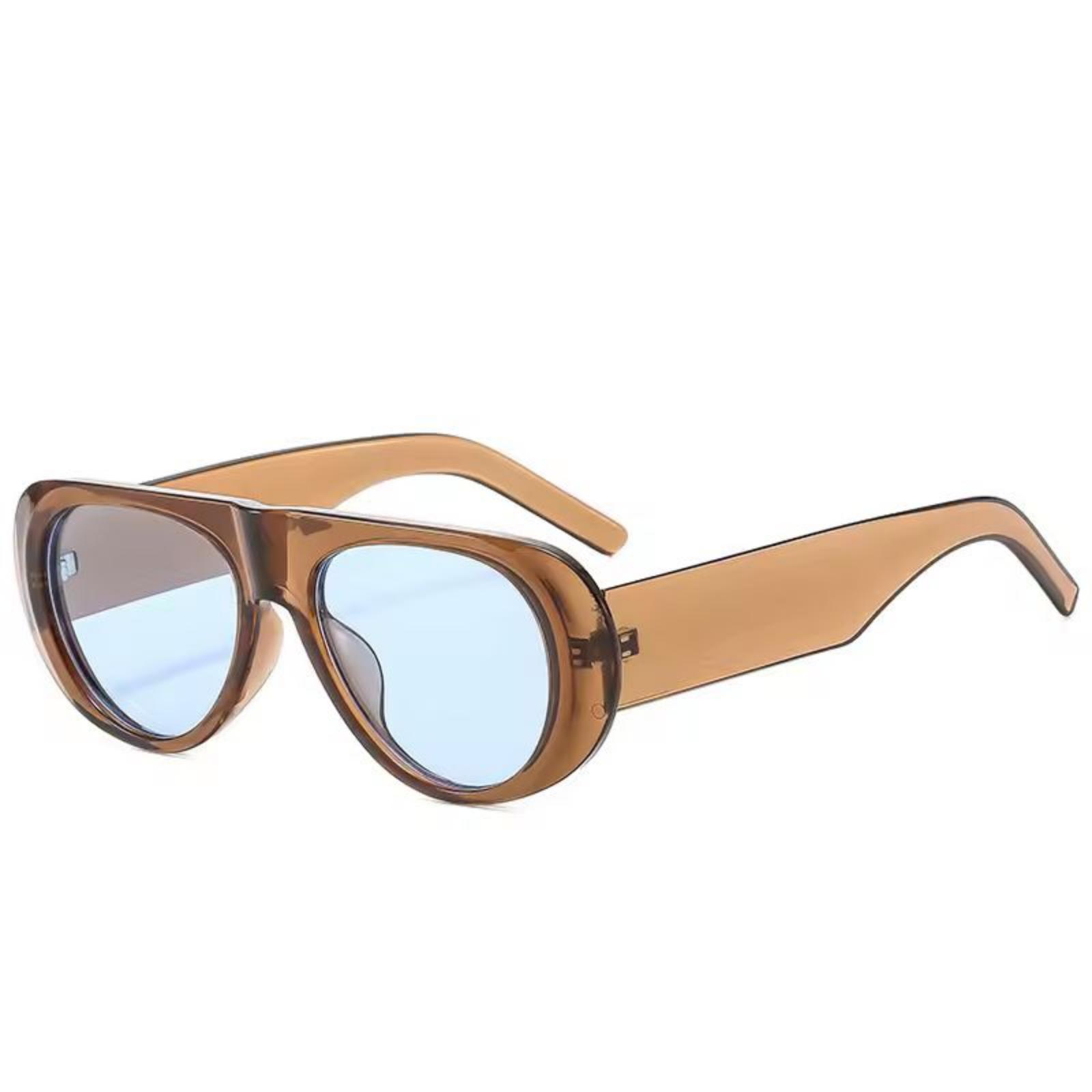 Sunglasses — Fashion in Washington, United States of America (the)