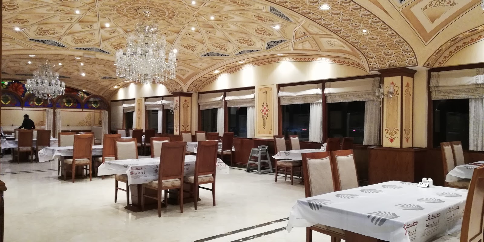 Iraninan banquets in Los Anglese