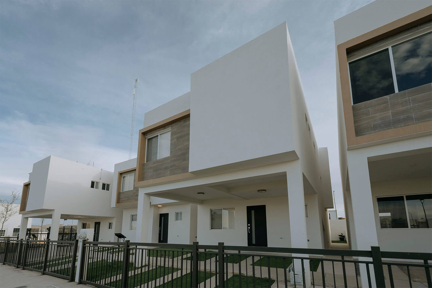 Las-vi%C3%B1as-residencial-fachadas-casas