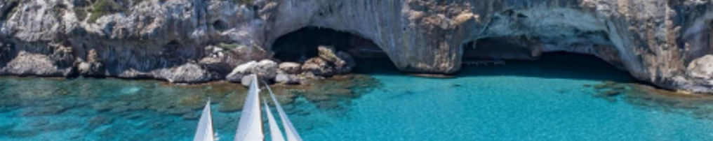 Case in vendita e affitto a Cala Gonone: vivere tra mare, natura e le meraviglie del Golfo di Orosei
