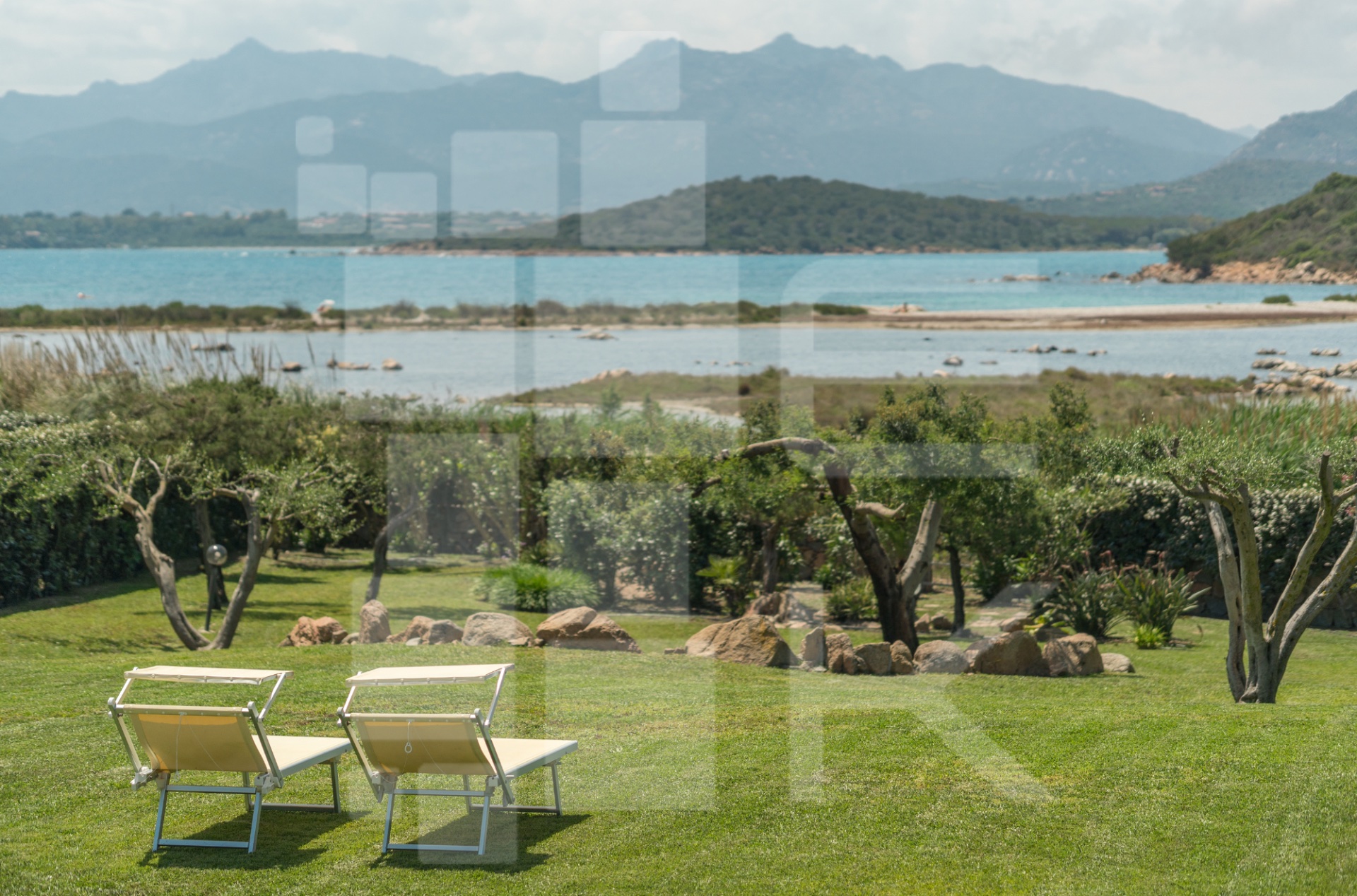 Villa Maresol a Coda Cavallo a due passi dal mare  9