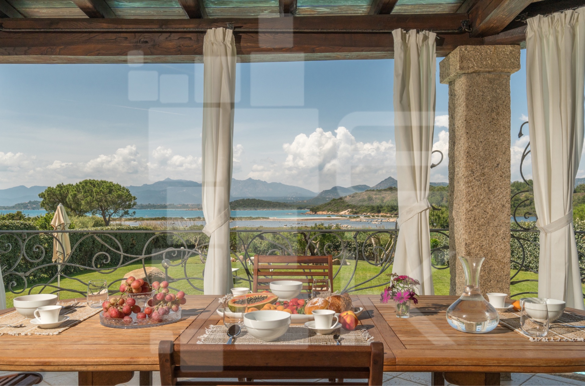 Villa Maresol a Coda Cavallo a due passi dal mare  14