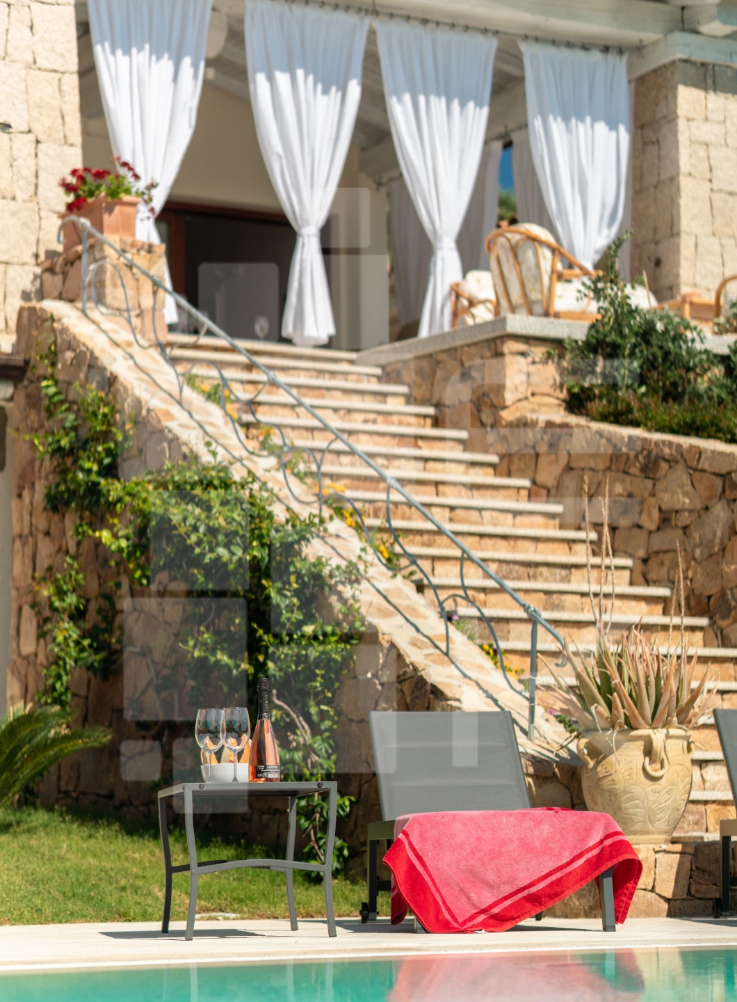 Villa Camelia a Coda Cavallo a due passi dal mare  12