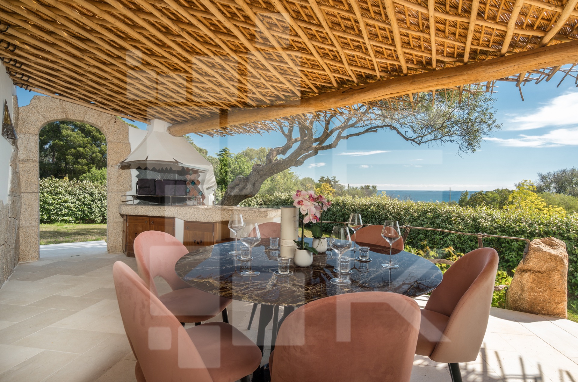 Villa Flora a San Teodoro con piscina  7