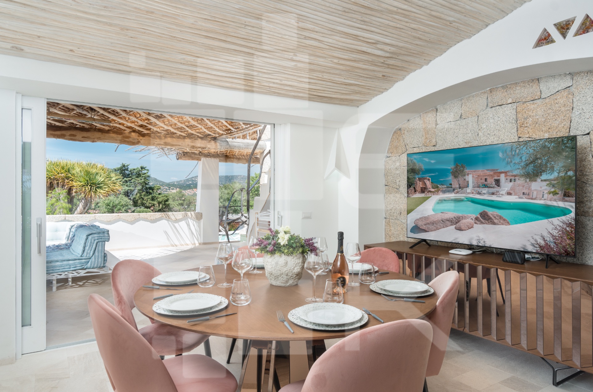 Villa Flora a San Teodoro con piscina  16