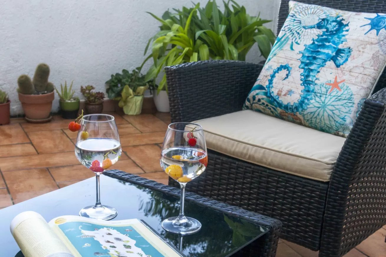 In riva al mare - Cala Gonone 13