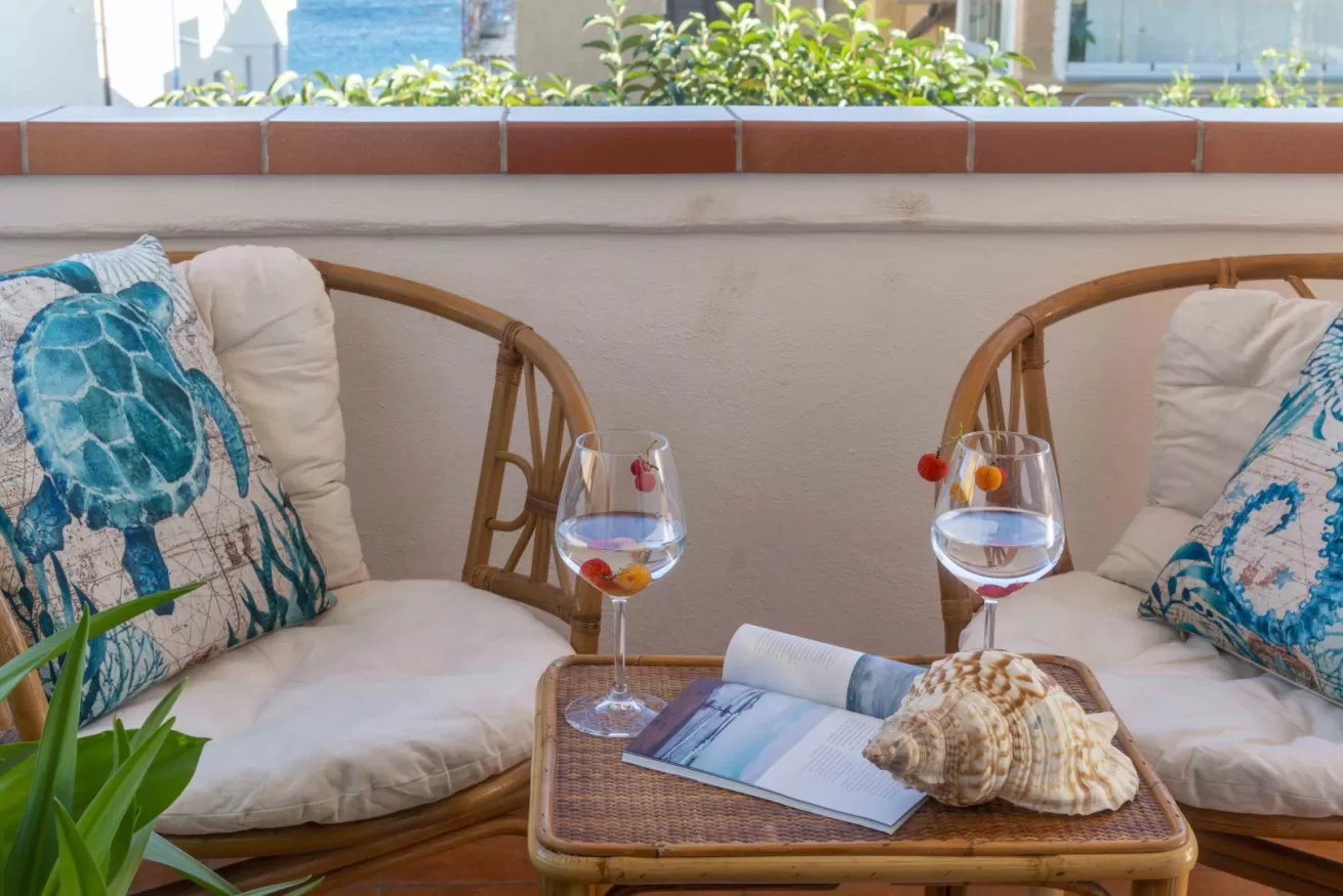 In riva al mare - Cala Gonone 10