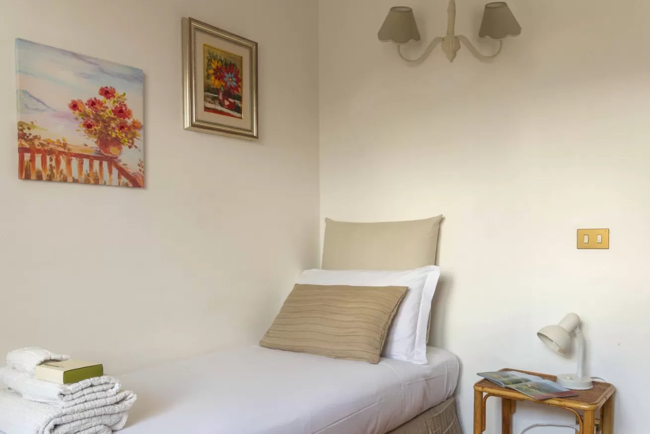 In riva al mare - Cala Gonone 22