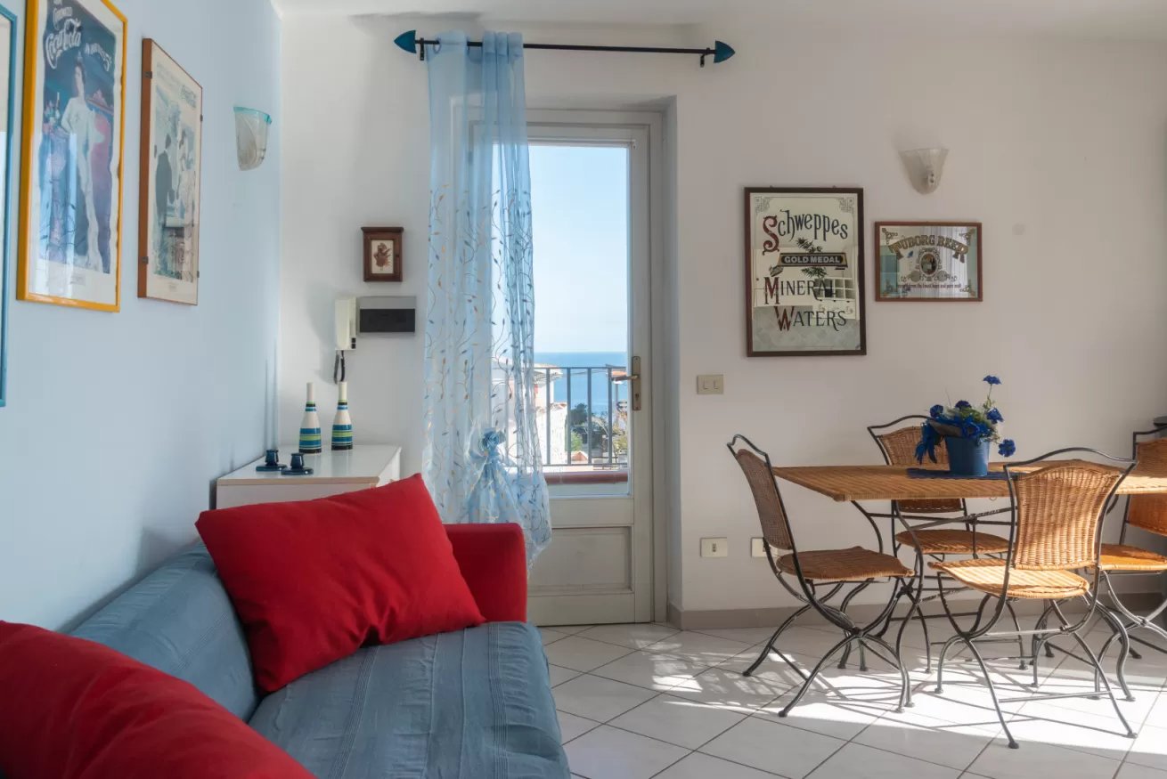 Green and blue ground floor - Cala Gonone 12