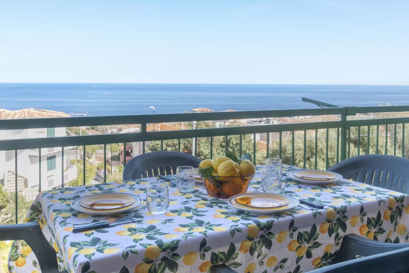 Sea view balcony - Cala Gonone