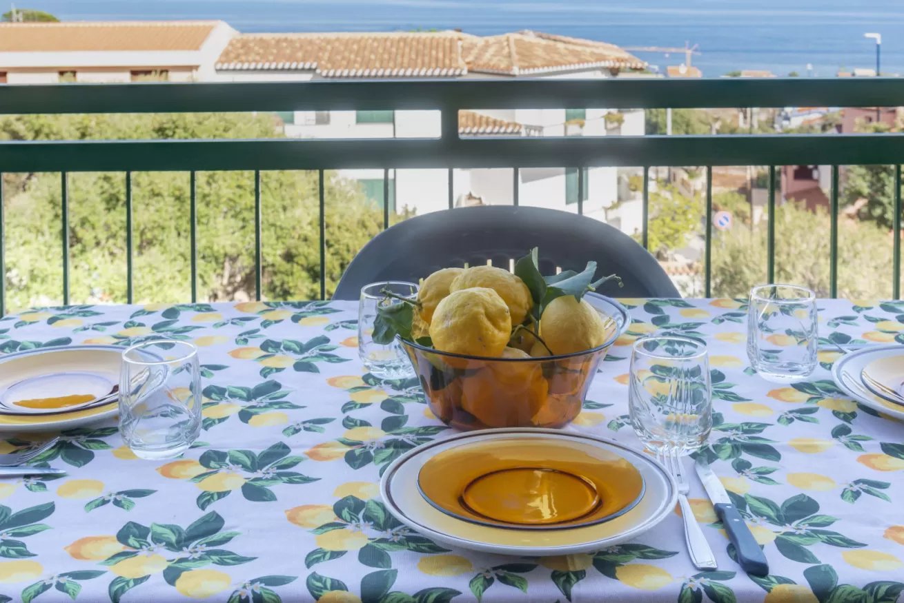 Sea view balcony - Cala Gonone 10