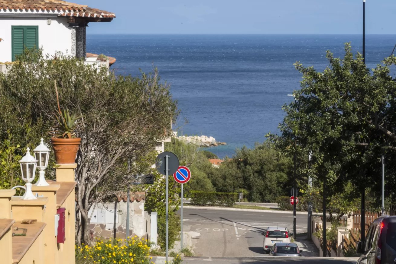 Sea view balcony - Cala Gonone 23
