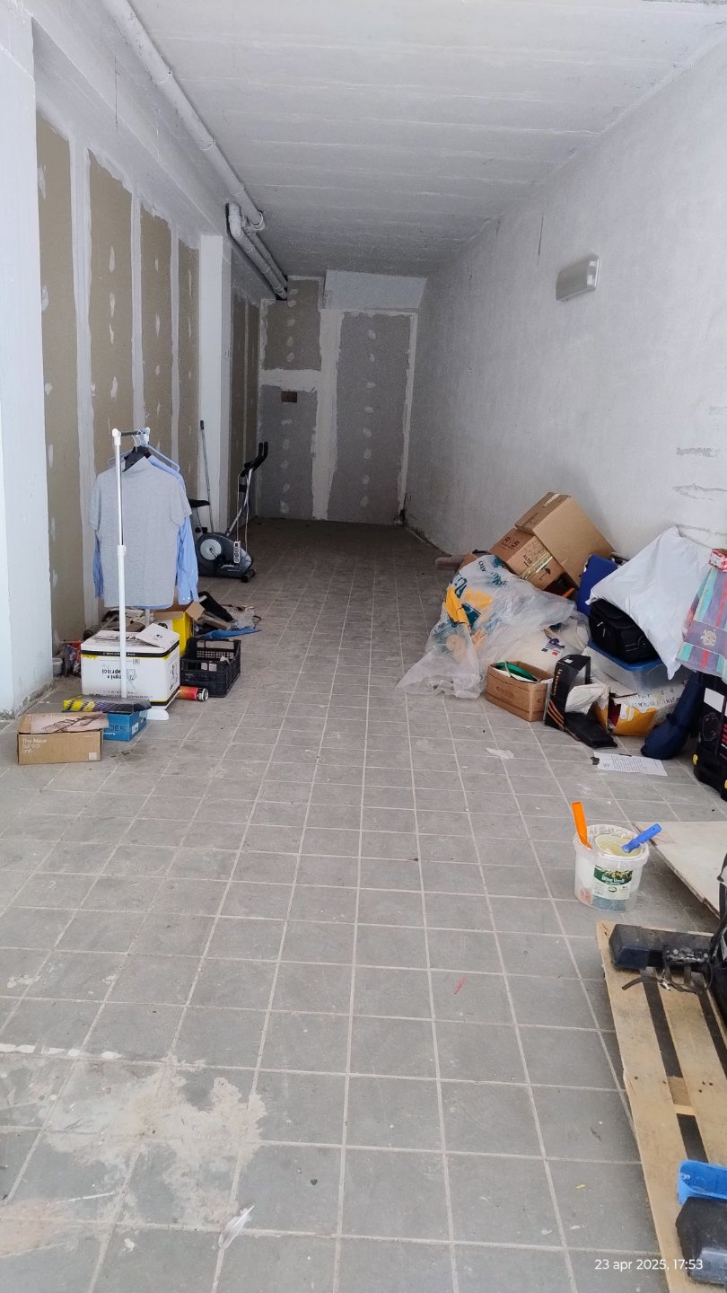 Alghero in Località Galboneddu, magazzino di 70 mq circa 10