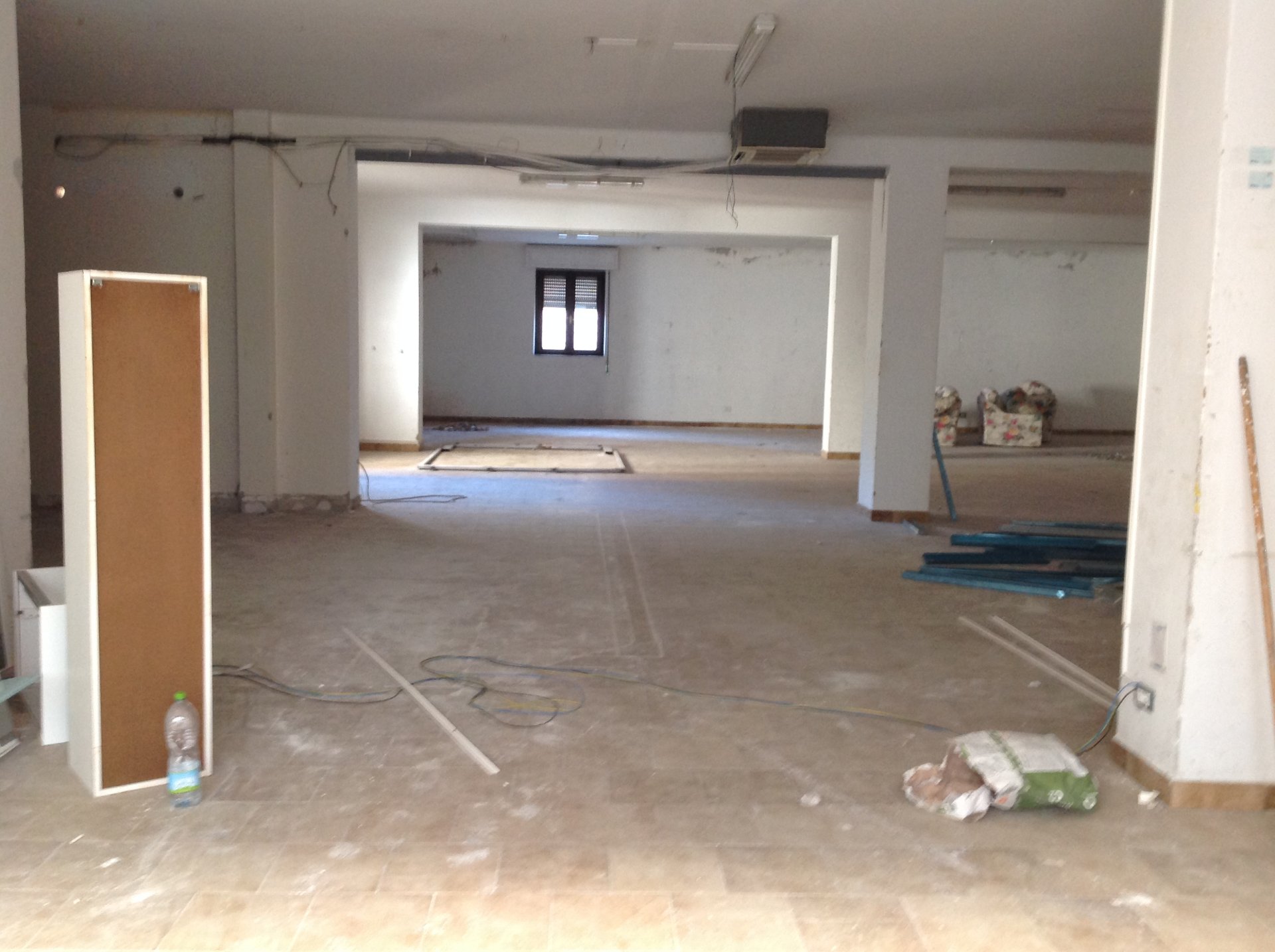 Alghero locale commerciale in via Pierino Enrico di 275 mq 13