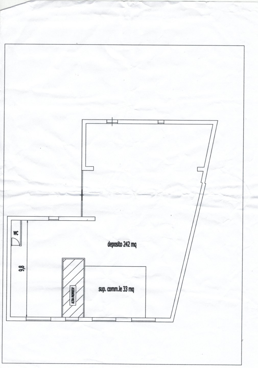 Alghero locale commerciale in via Pierino Enrico di 275 mq 15