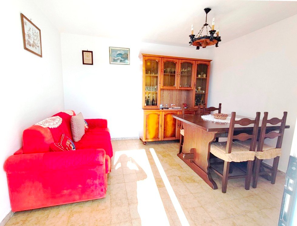 Villa a Magomadas in Vendita con giardino 10