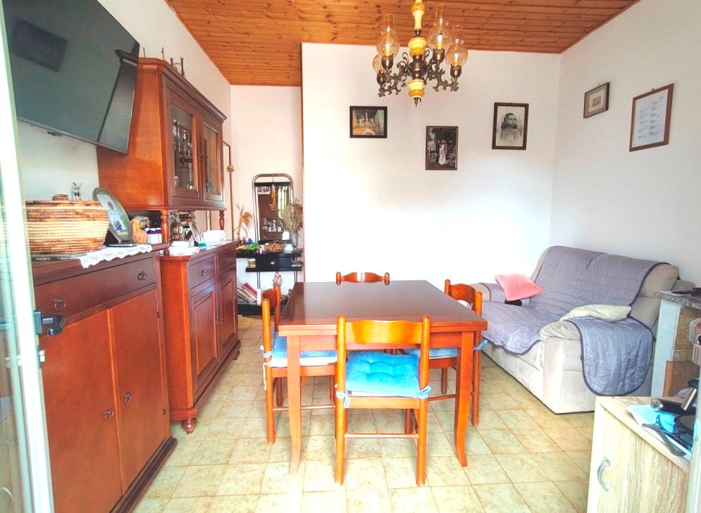 Villa a Magomadas in Vendita con giardino 24