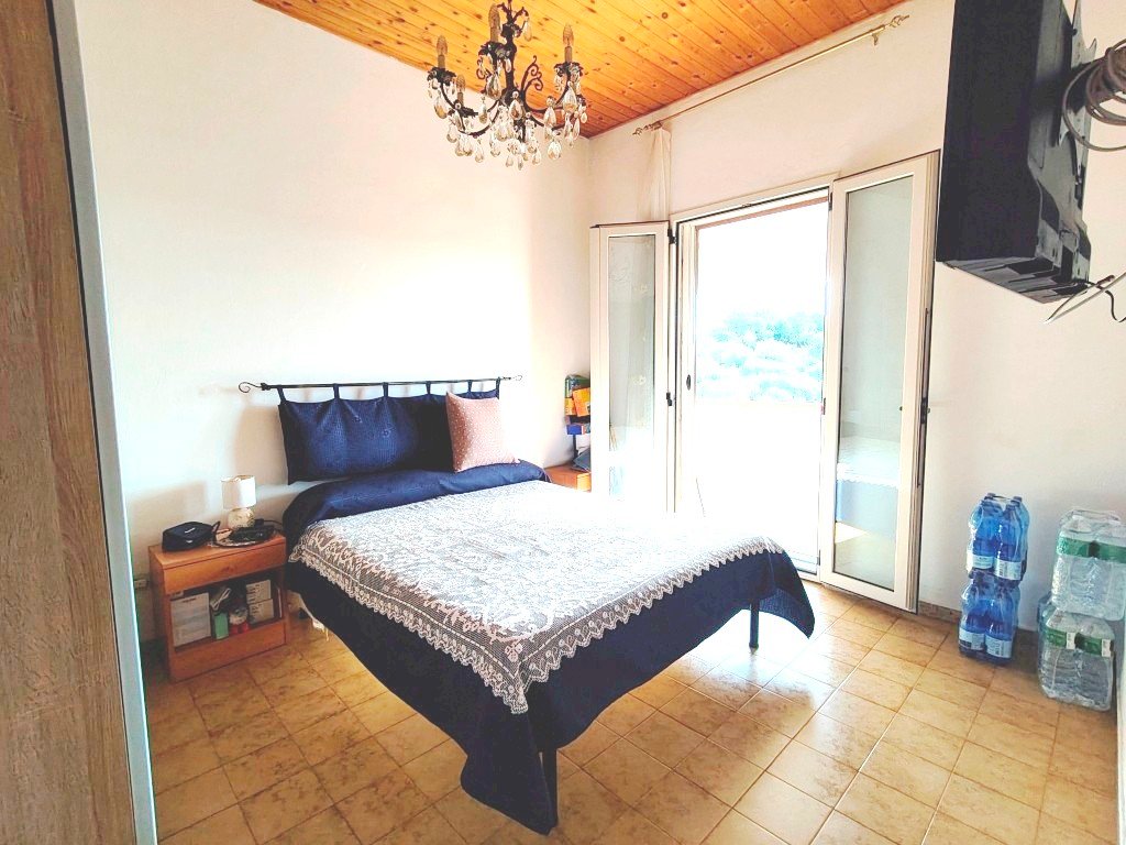 Villa a Magomadas in Vendita con giardino 30