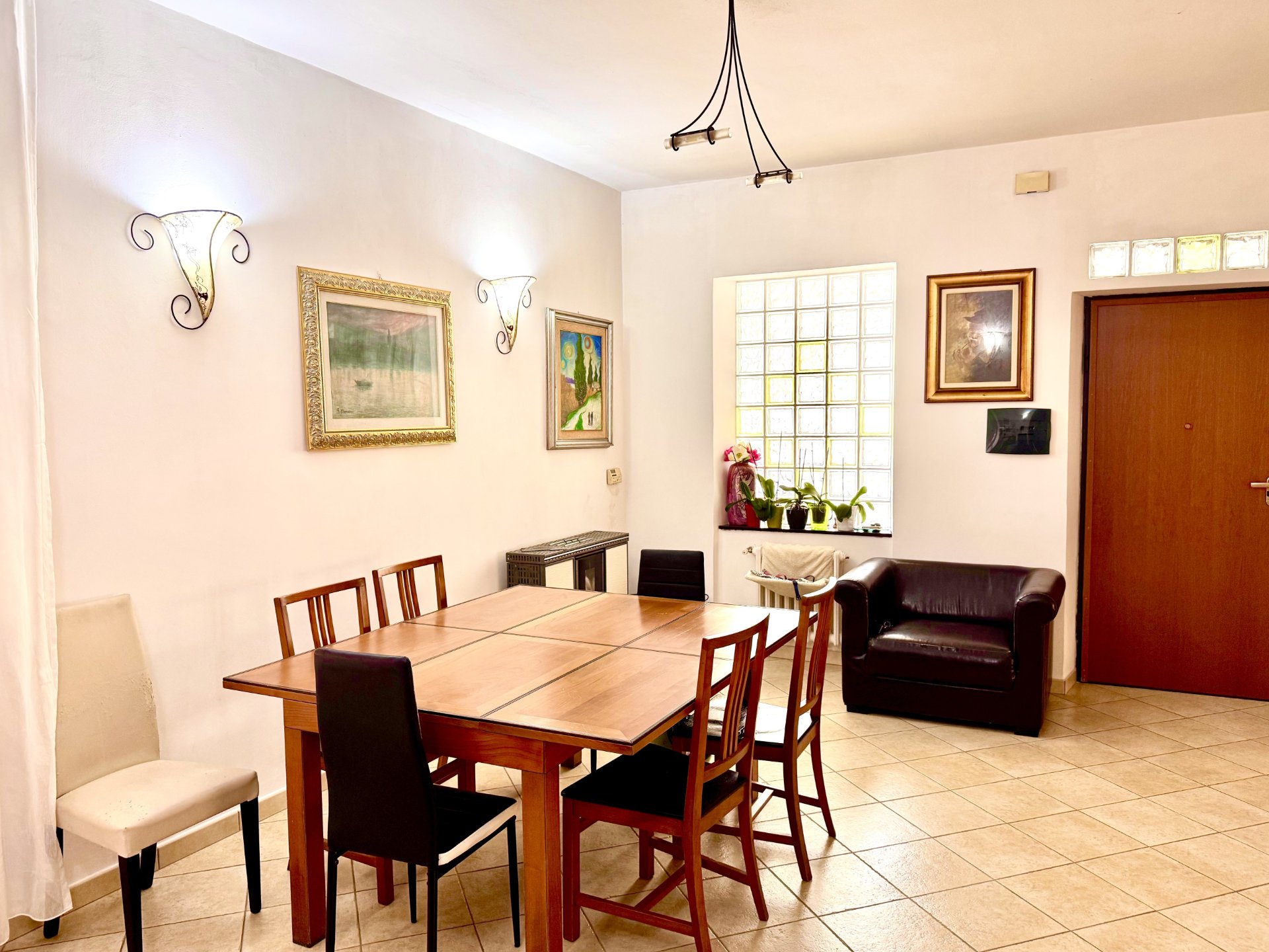 Ampio appartamento a due passi dal mare 4