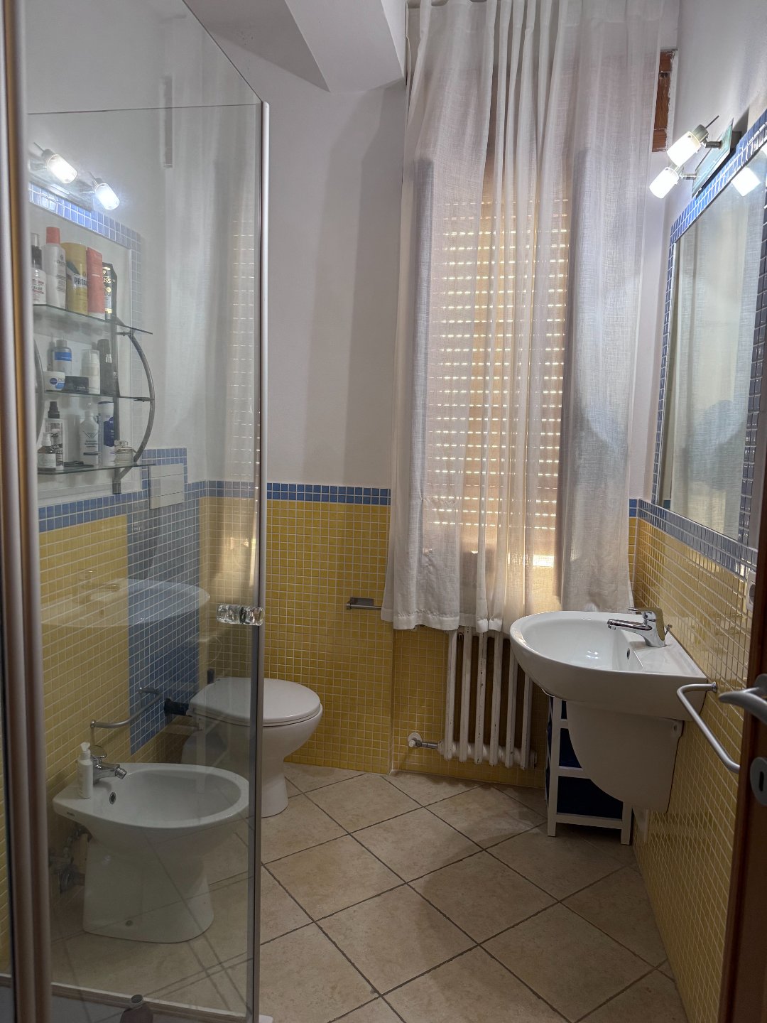 Ampio appartamento a due passi dal mare 15