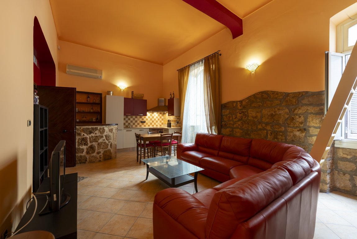 Appartamento a due passi da Piazza Sulis 3