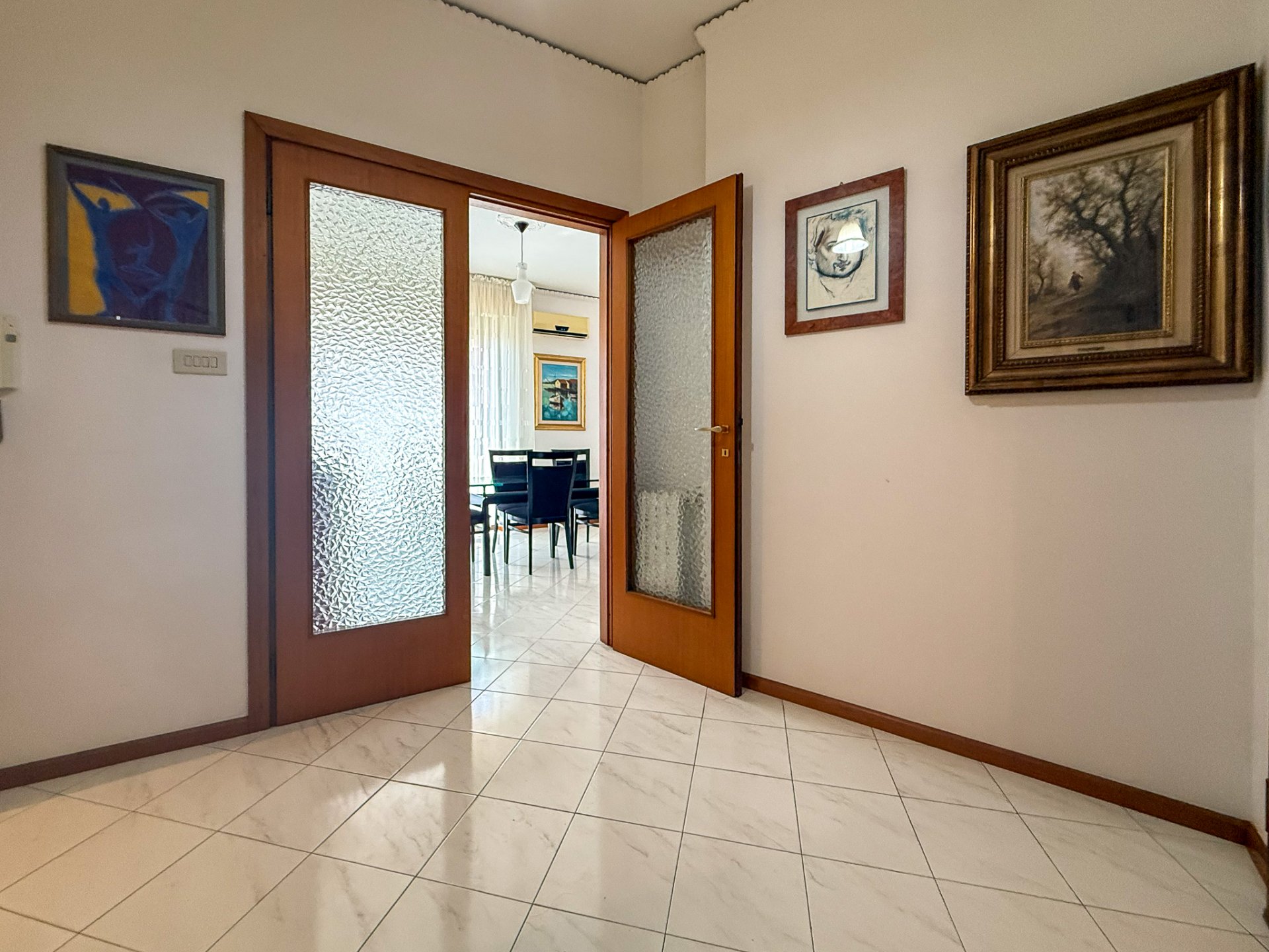 Amsicora ampio quadrilocale piano alto 8