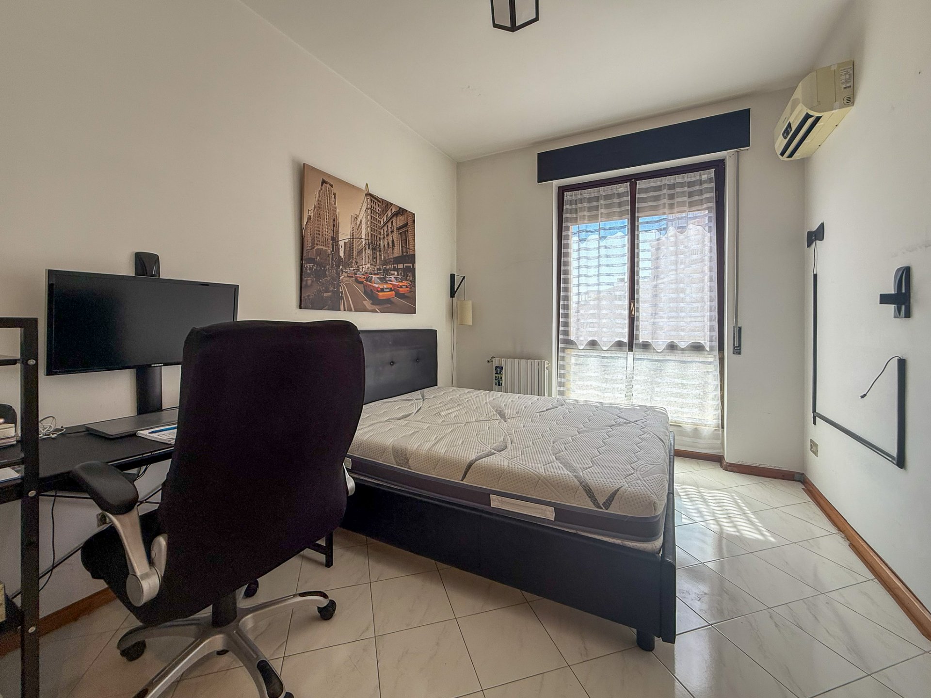 Amsicora ampio quadrilocale piano alto 16