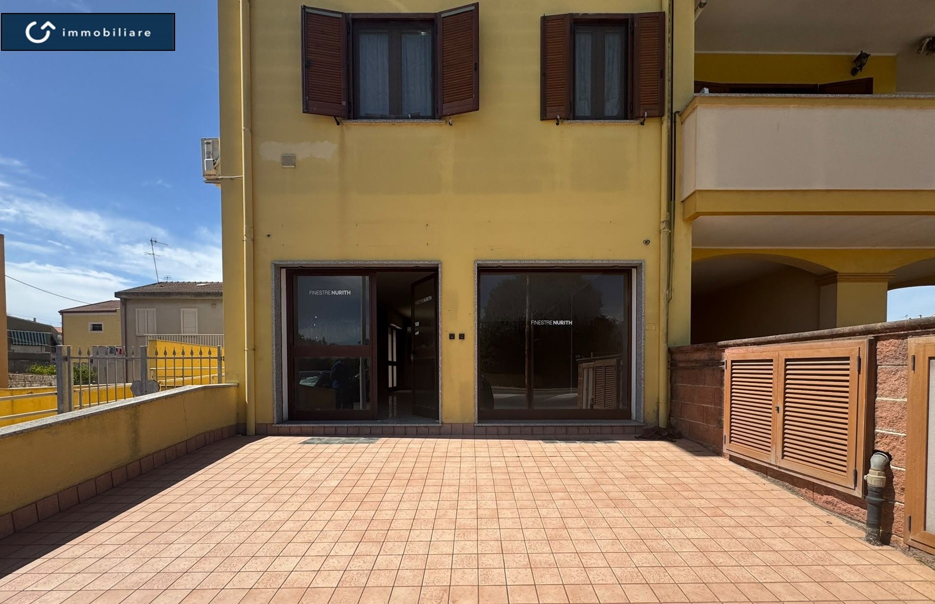 Locale Commerciale Versatile con Ingresso Indipendente – Li Punti, Via Millelire