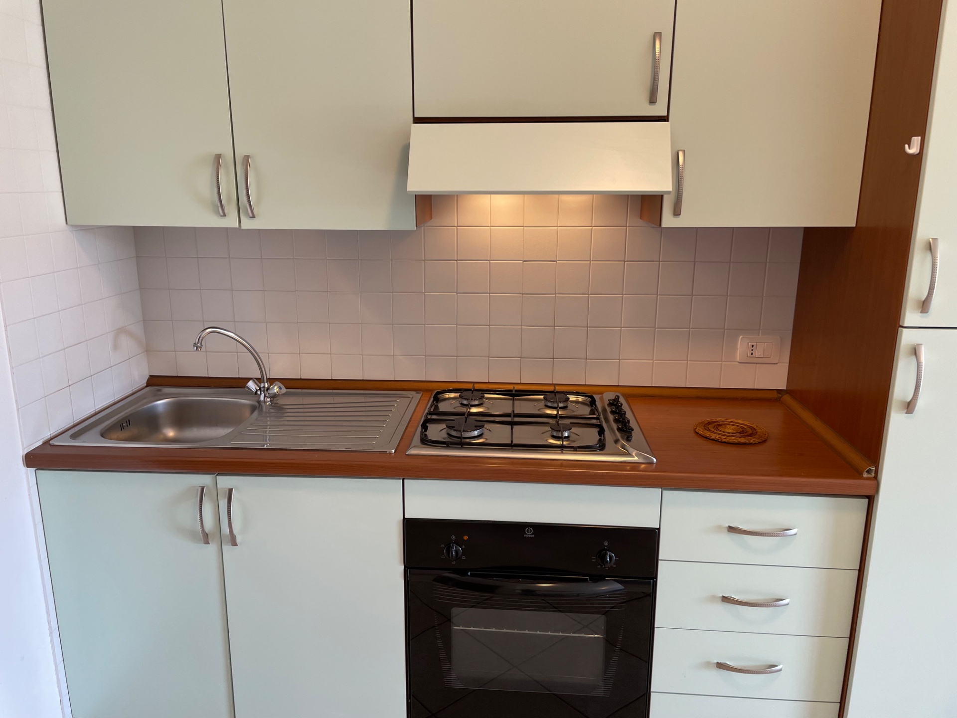 Appartamento a Santa Teresa Gallura (SS in Vendita con veranda 10