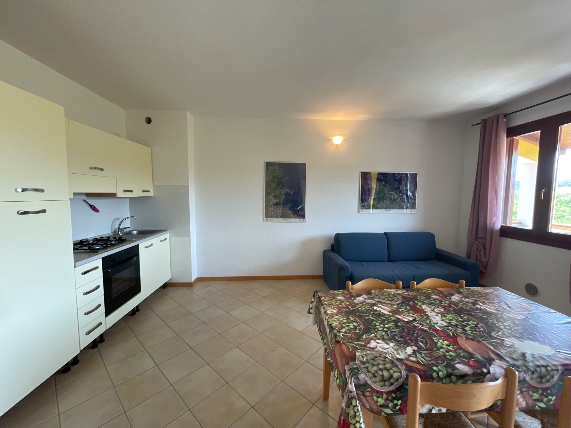 Appartamento a Santa Teresa Gallura in Vendita con terrazzo 4