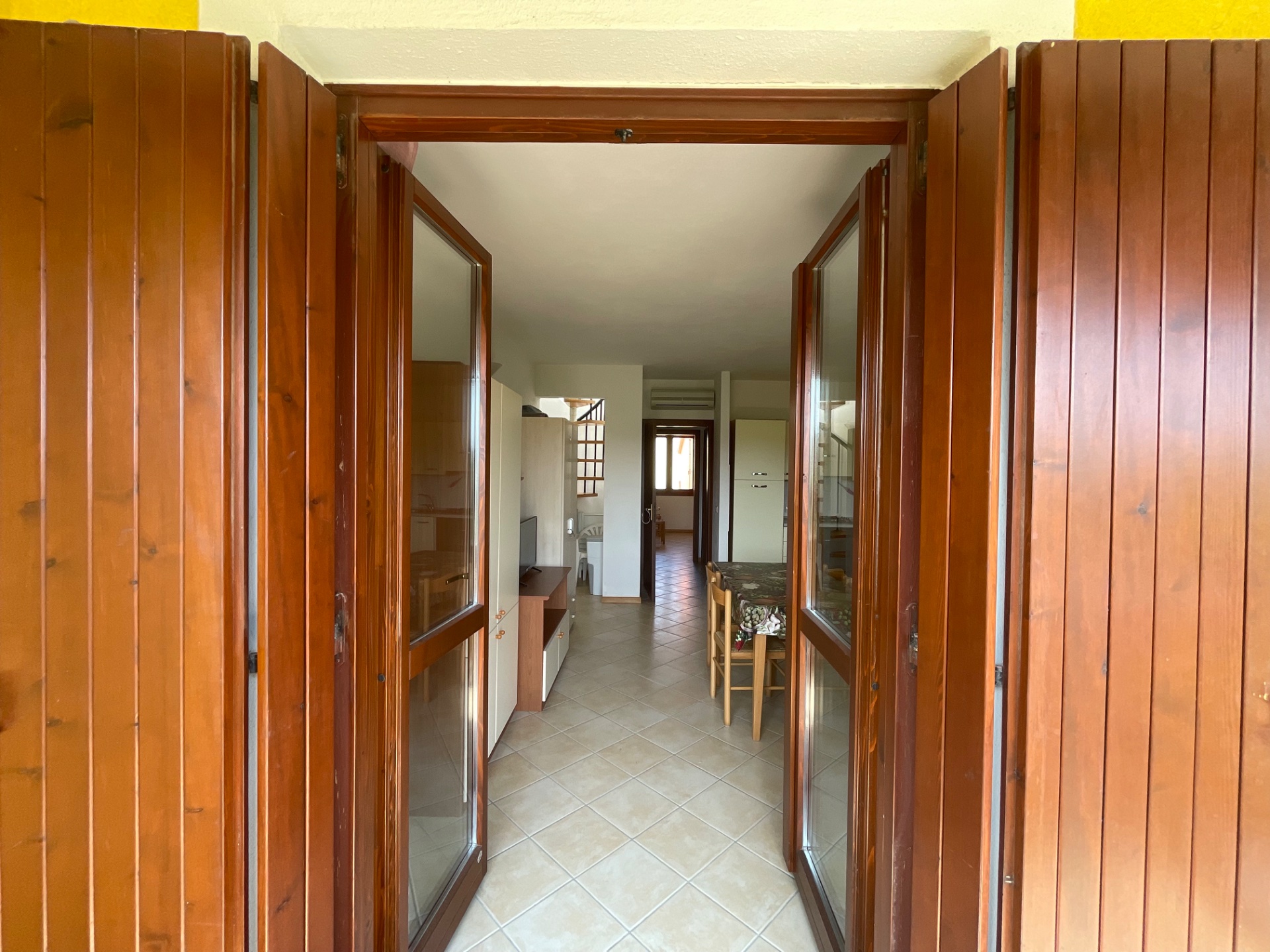 Appartamento a Santa Teresa Gallura in Vendita con terrazzo 10