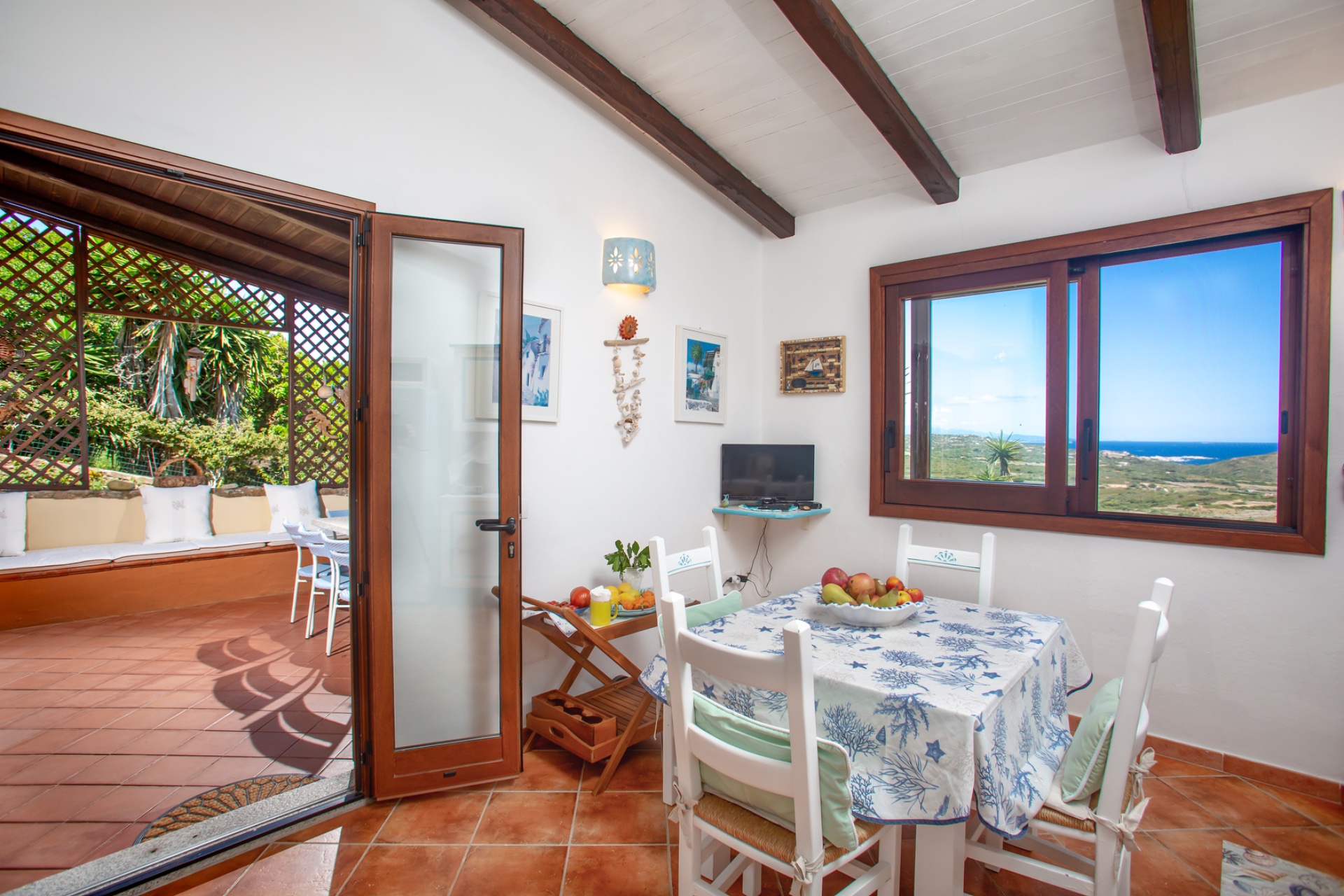 Villa a Santa Teresa Gallura in Vendita con giardino 14