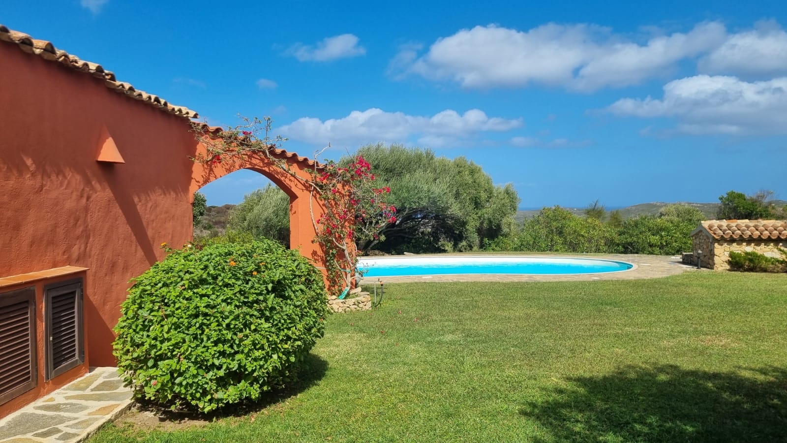 Villa a Santa Teresa Gallura in Vendita con piscina 7