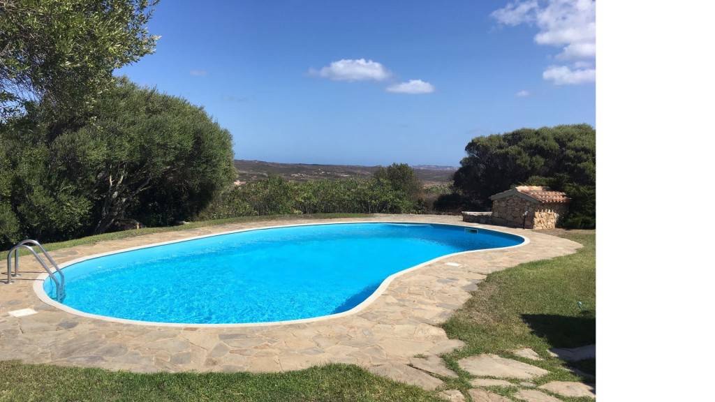 Villa a Santa Teresa Gallura in Vendita con piscina 9
