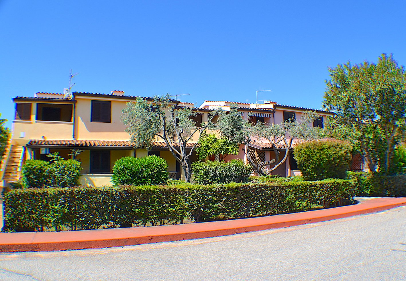 Appartamento a San Teodoro in Vacanza con giardino 2