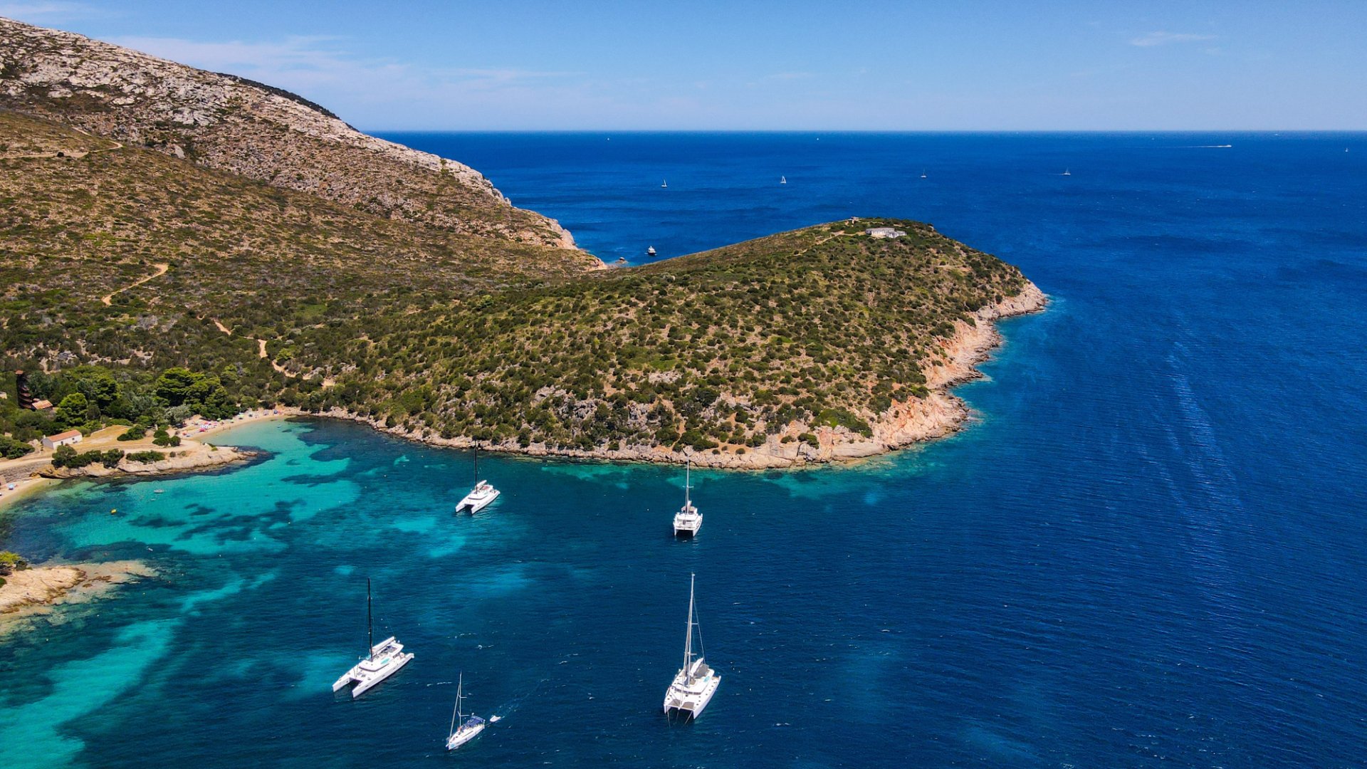 Appartamento a Golfo Aranci in Vendita con piscina 7