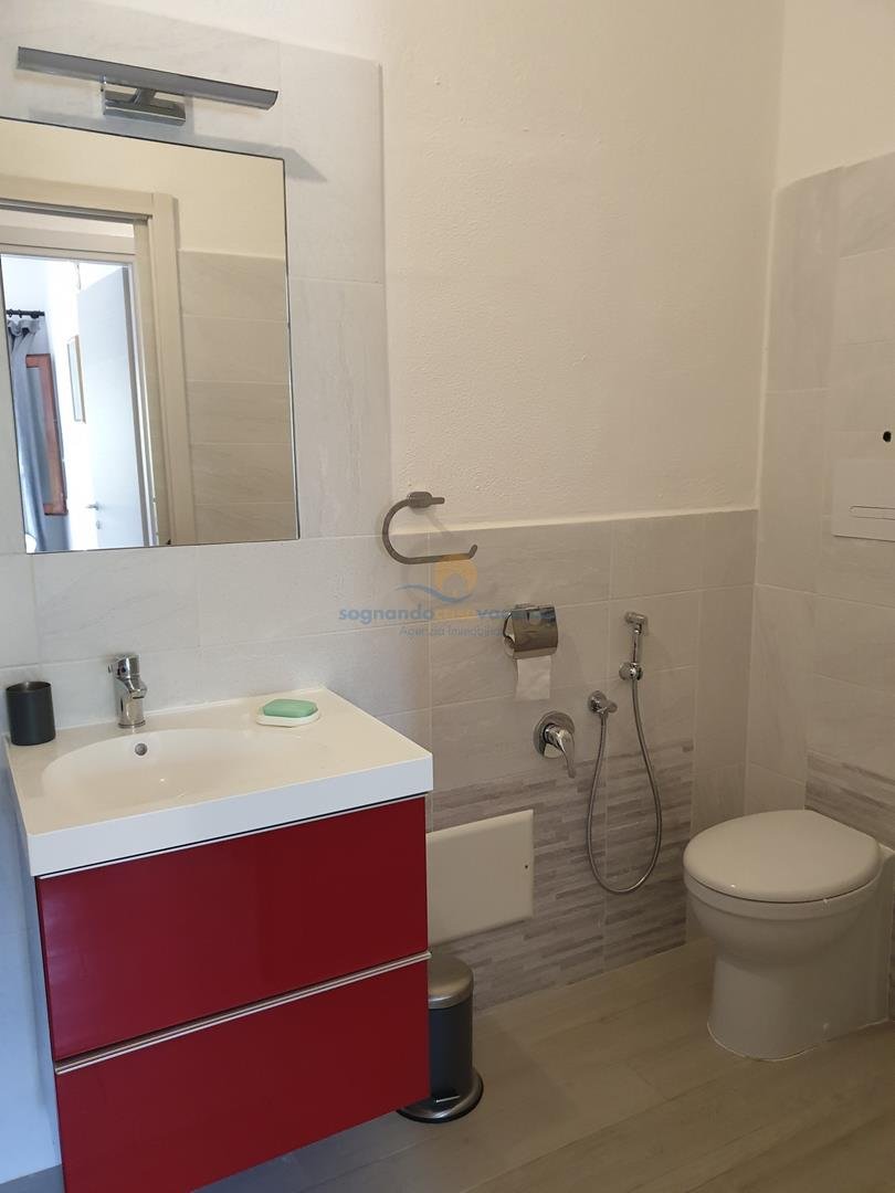 Villa singola con 3 camere e 3 bagni vista mare san teodoro 12