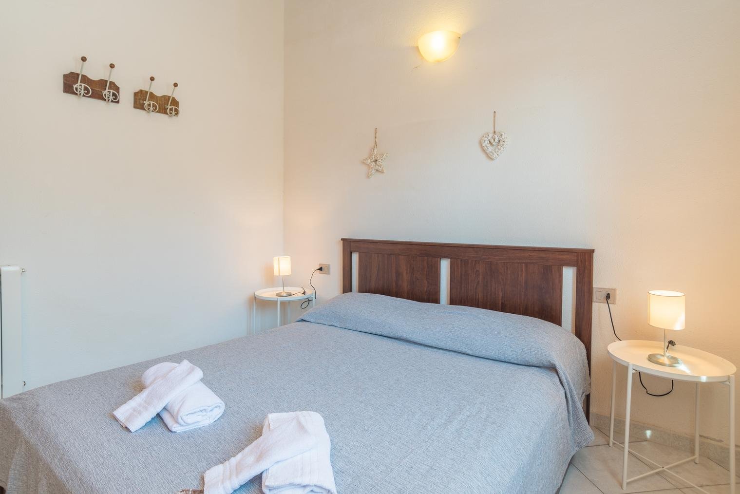 Appartamento a san teodoro in Vacanza con giardino 24