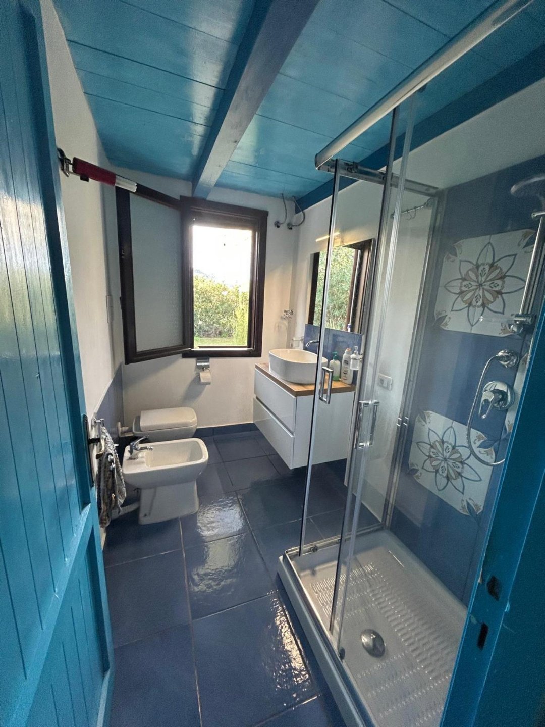 Villa a san teodoro in Vacanza con giardino 17