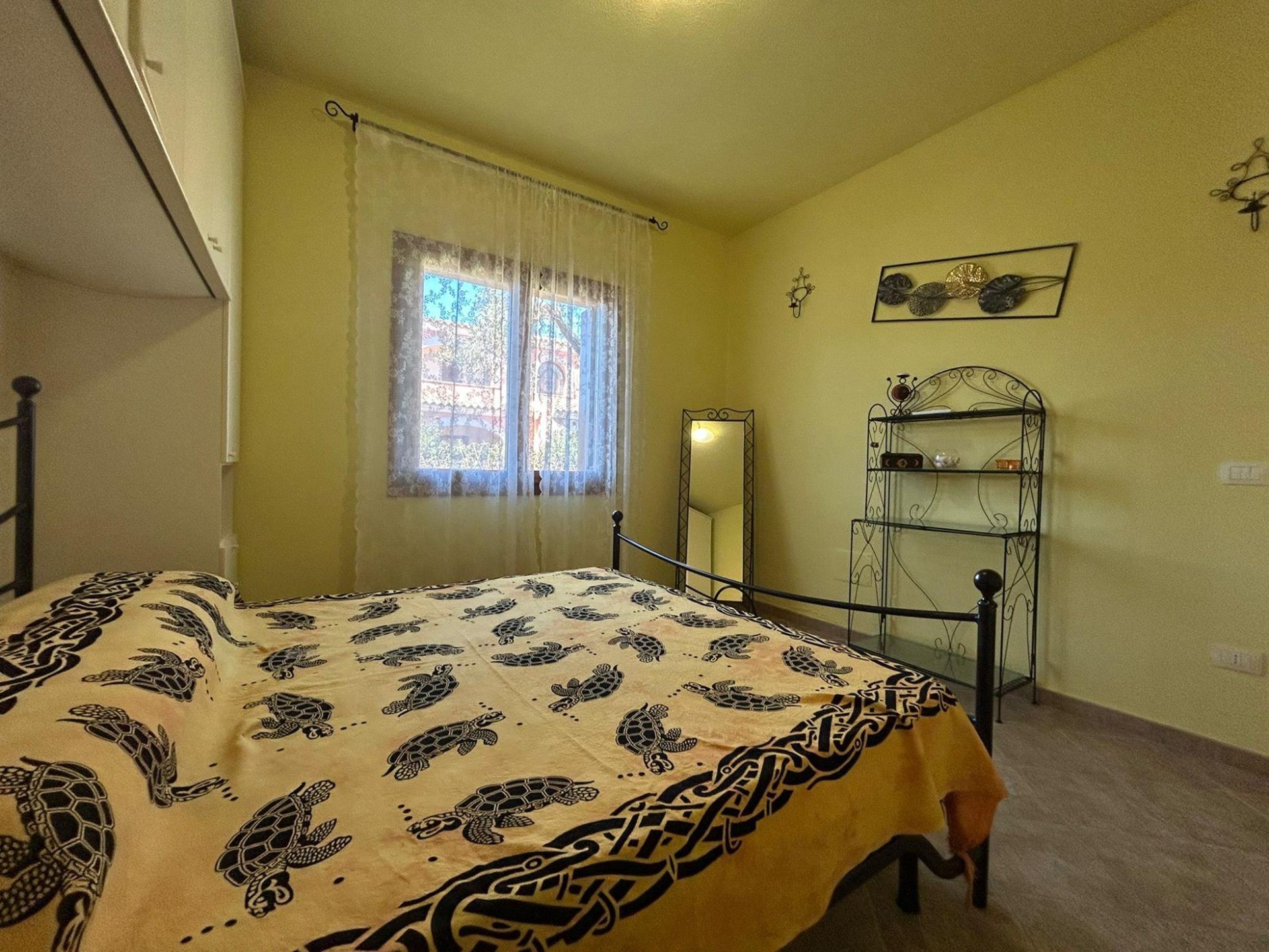 Villa a san teodoro in Vacanza con giardino 4
