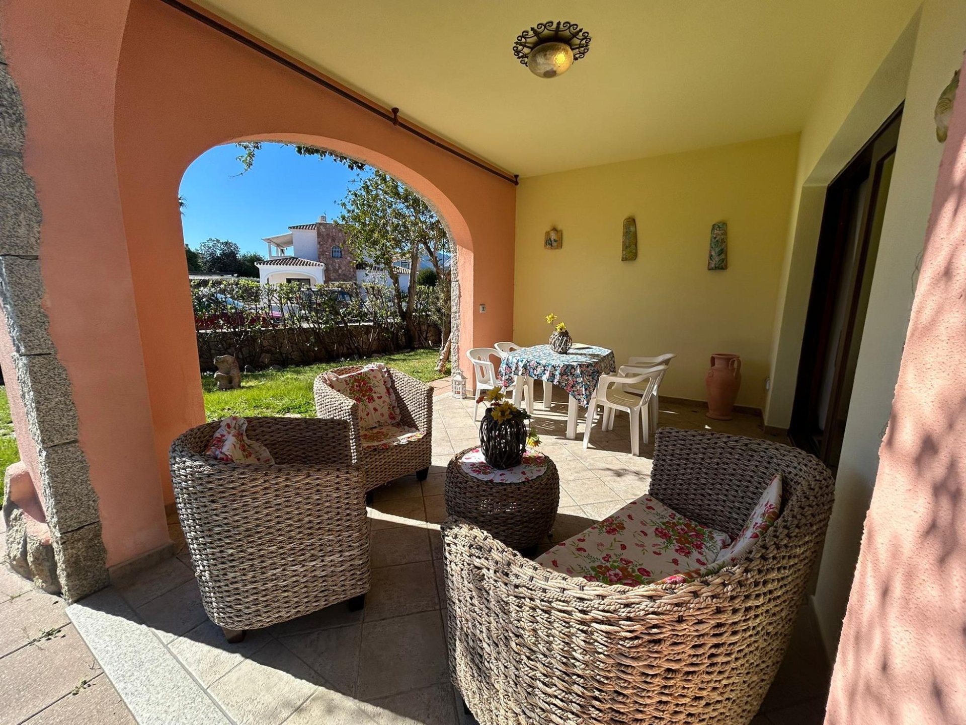 Villa a san teodoro in Vacanza con giardino 7