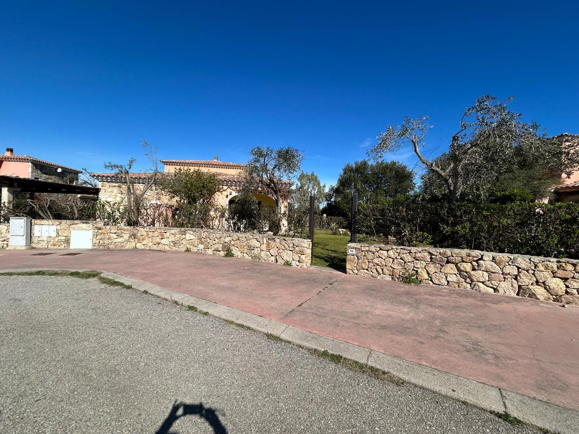 Villa a san teodoro in Vacanza con giardino 16