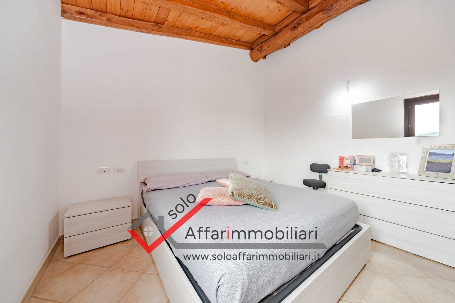 Villa a Loiri in Vendita con giardino 14